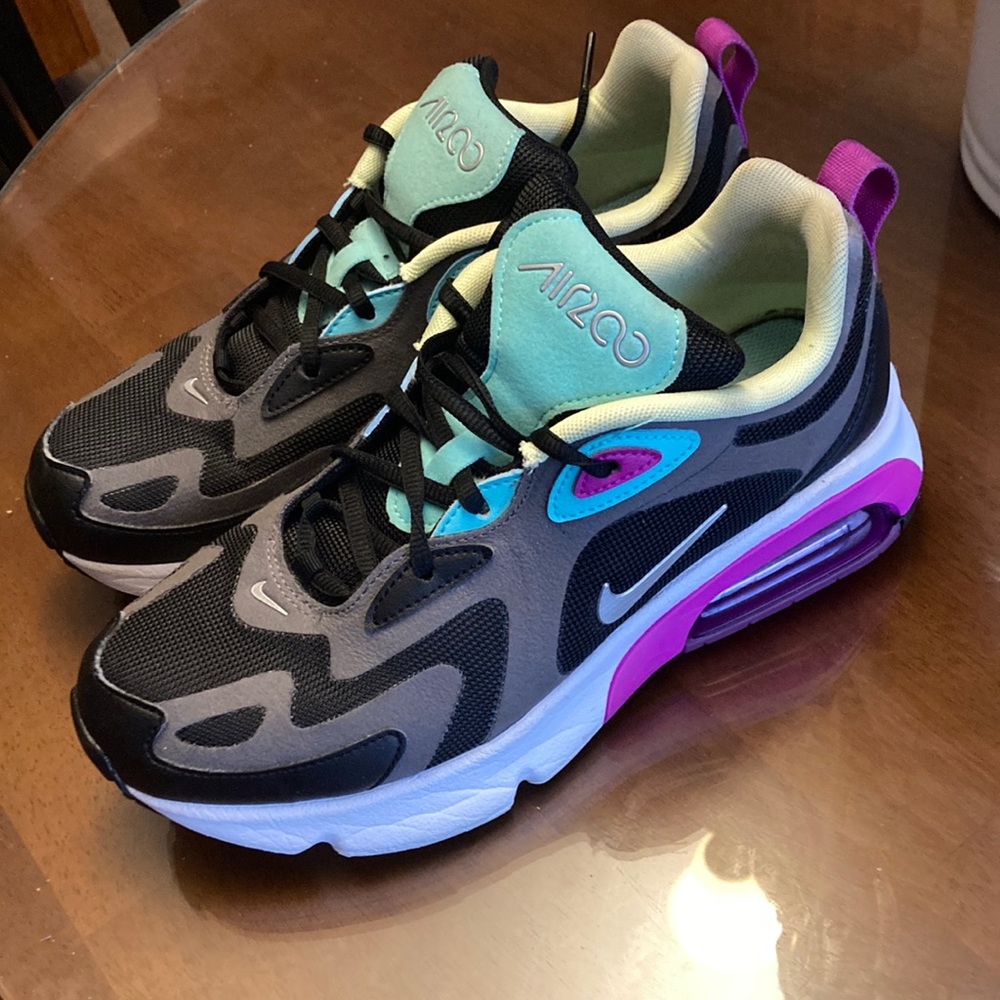 Nike Air Max 270 sneakers